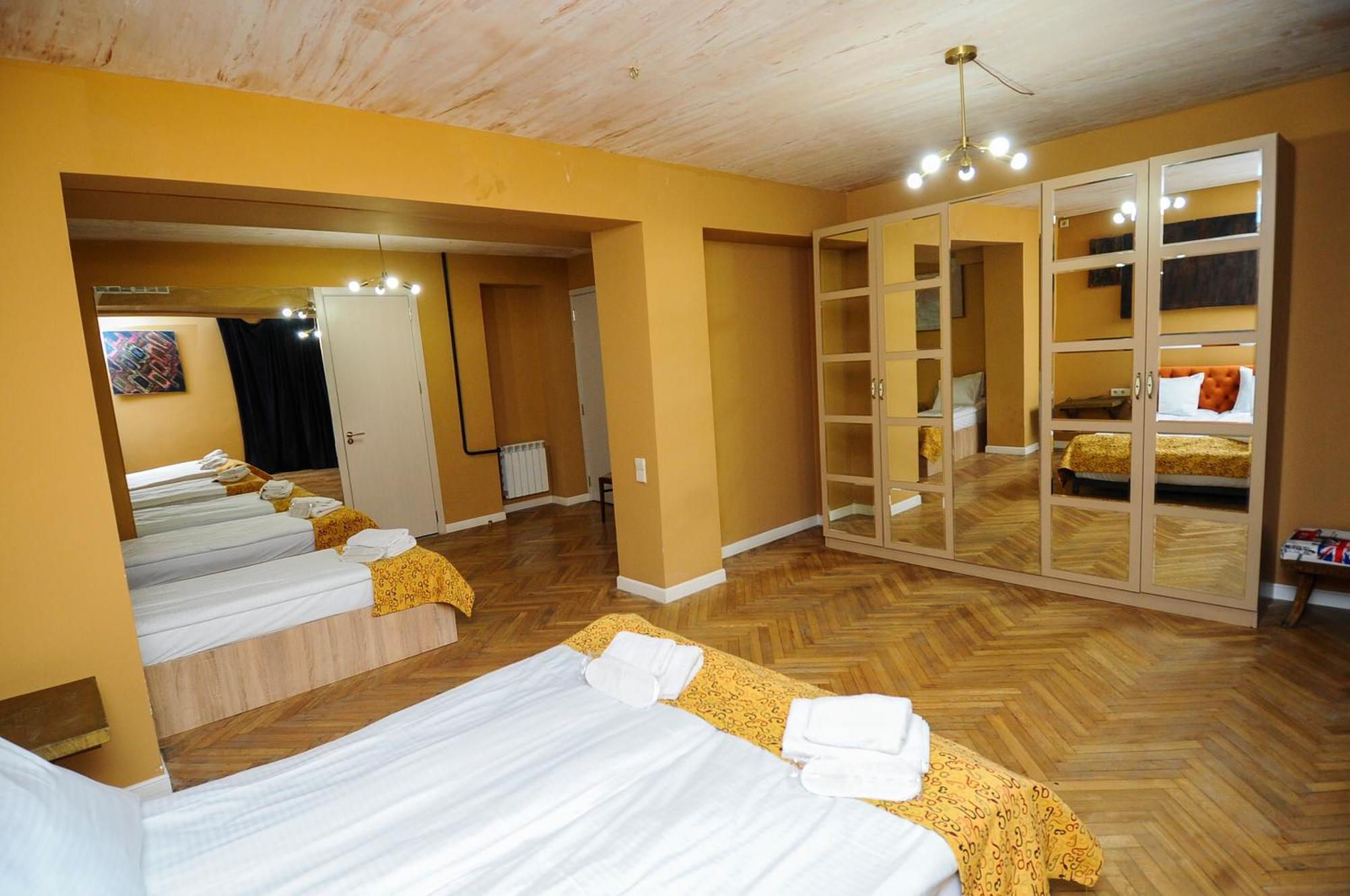 Art Hotel Home Tbilisi Exterior foto